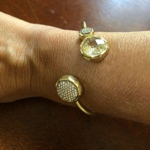 Beautiful bracelet gold and rhinestones